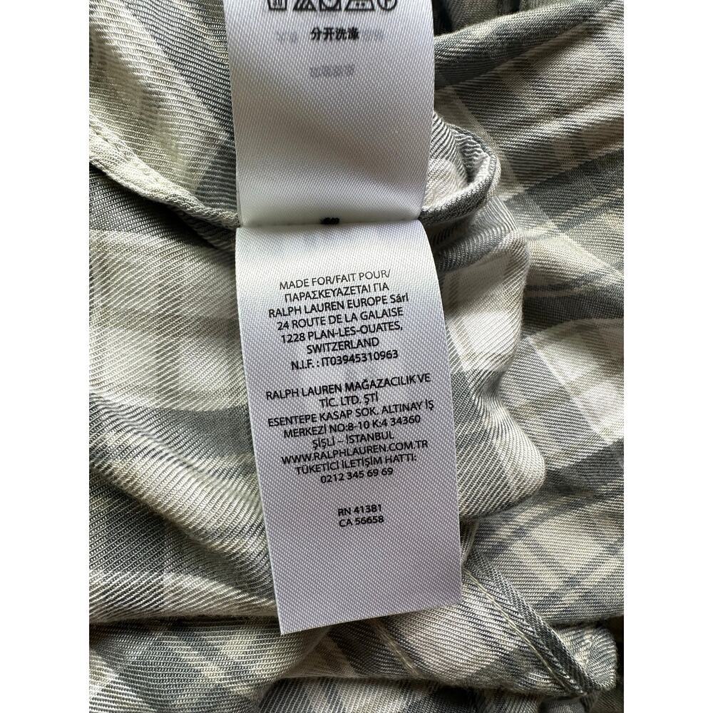 Lauren Ralph Lauren Plaid
Twill Long Sleeve Shirt
Dress NWOT - Size 12 - Picture 9 of 11